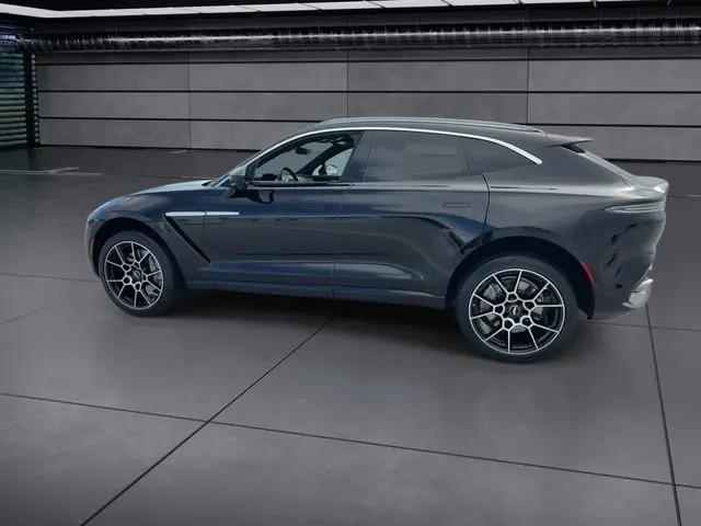 2021 Aston Martin DBX Standard