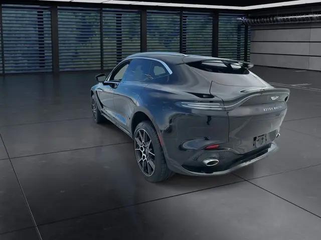 2021 Aston Martin DBX Standard