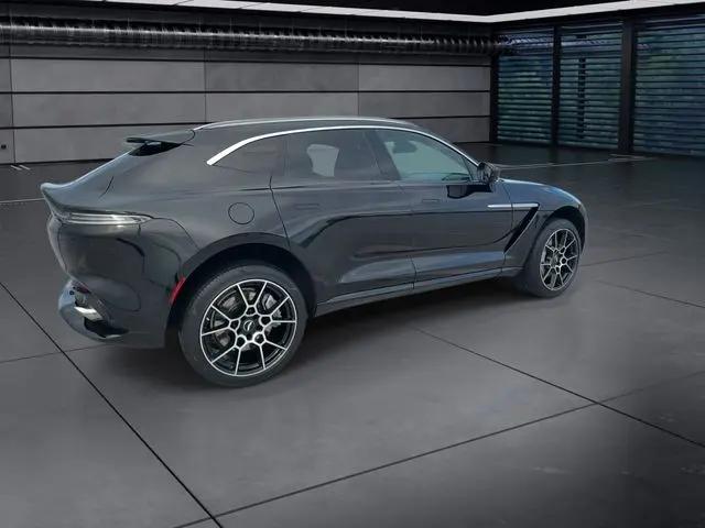 2021 Aston Martin DBX Standard