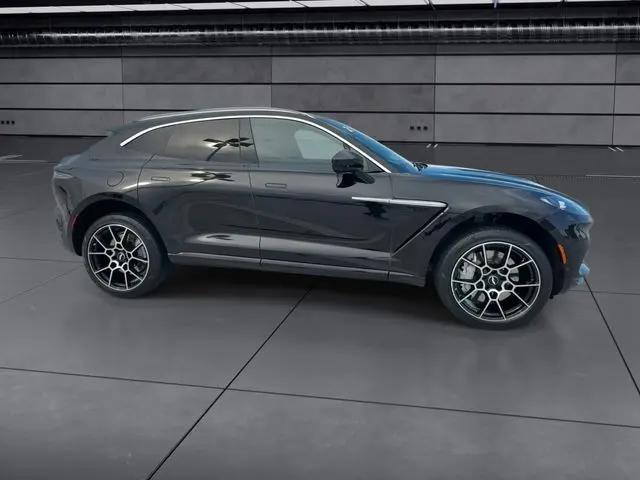 2021 Aston Martin DBX Standard