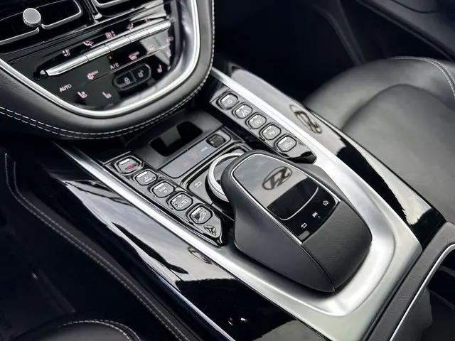 2021 Aston Martin DBX Standard