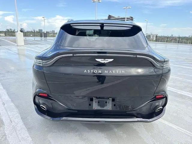 2021 Aston Martin DBX Standard