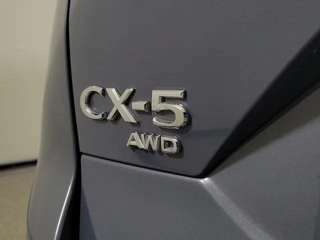 2021 Mazda CX-5 Carbon Edition