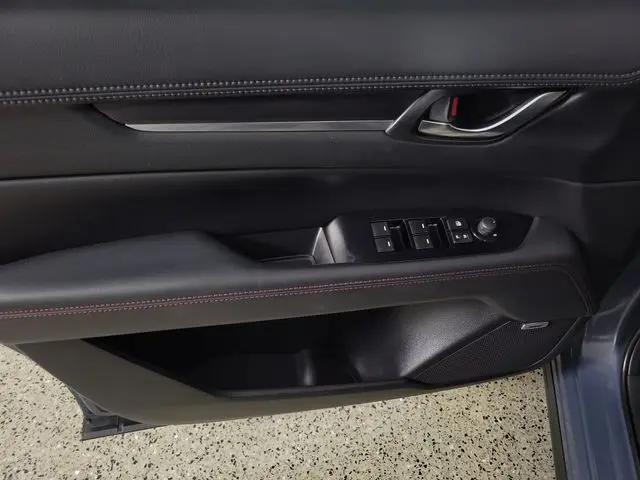 2021 Mazda CX-5 Carbon Edition