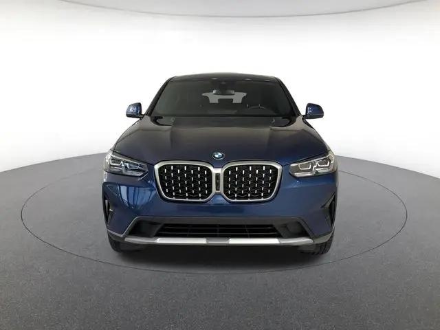 2025 BMW X4 xDrive30i