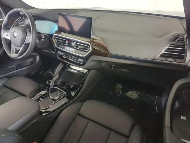 2025 BMW X4 xDrive30i