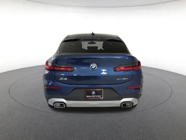 2025 BMW X4 xDrive30i