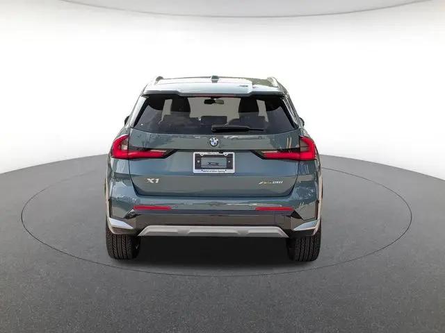 2027 BMW X1 xDrive28i