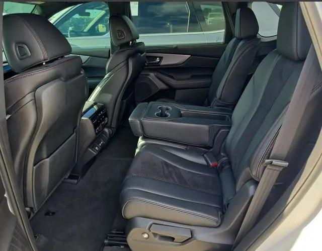 2022 Acura MDX w/A-Spec Package