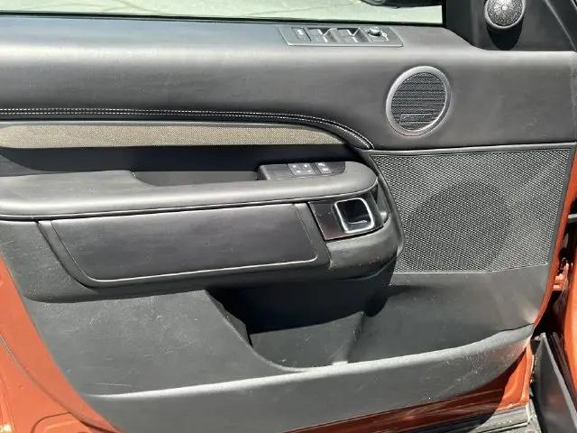 2020 Land Rover Discovery HSE