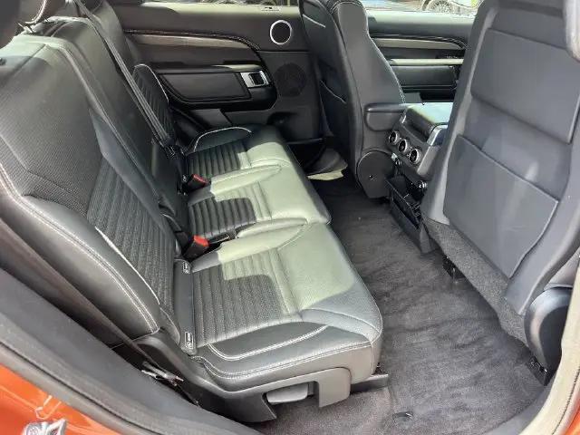 2020 Land Rover Discovery HSE