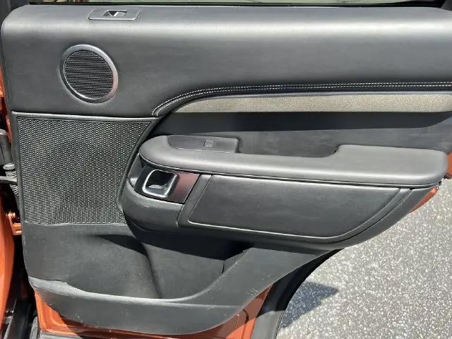 2020 Land Rover Discovery HSE