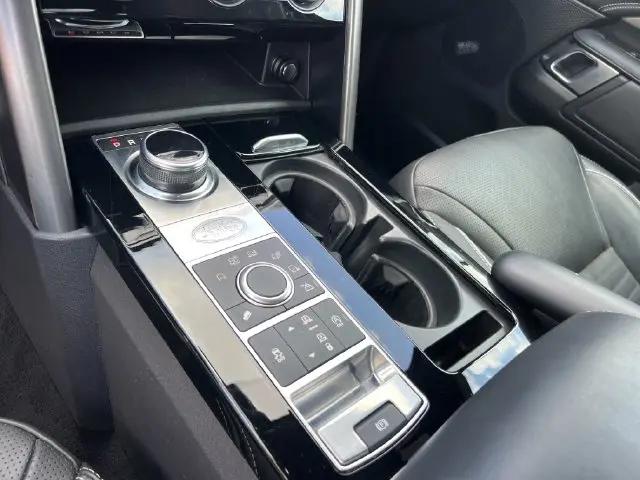 2020 Land Rover Discovery HSE