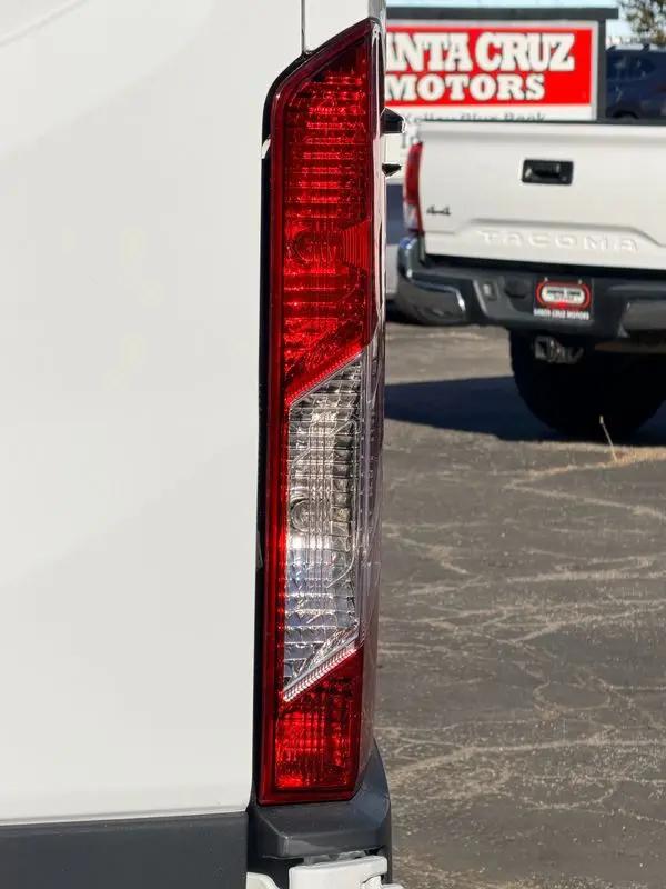 2017 Ford Transit T-150
