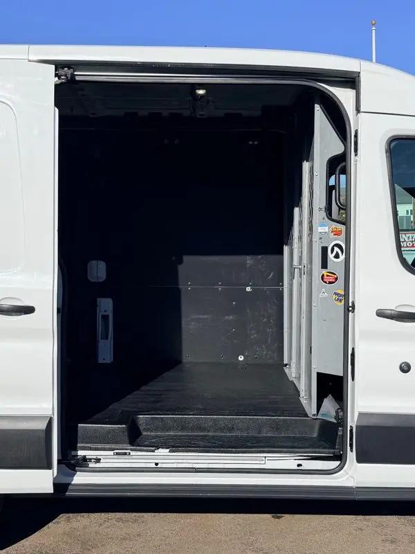 2017 Ford Transit T-150