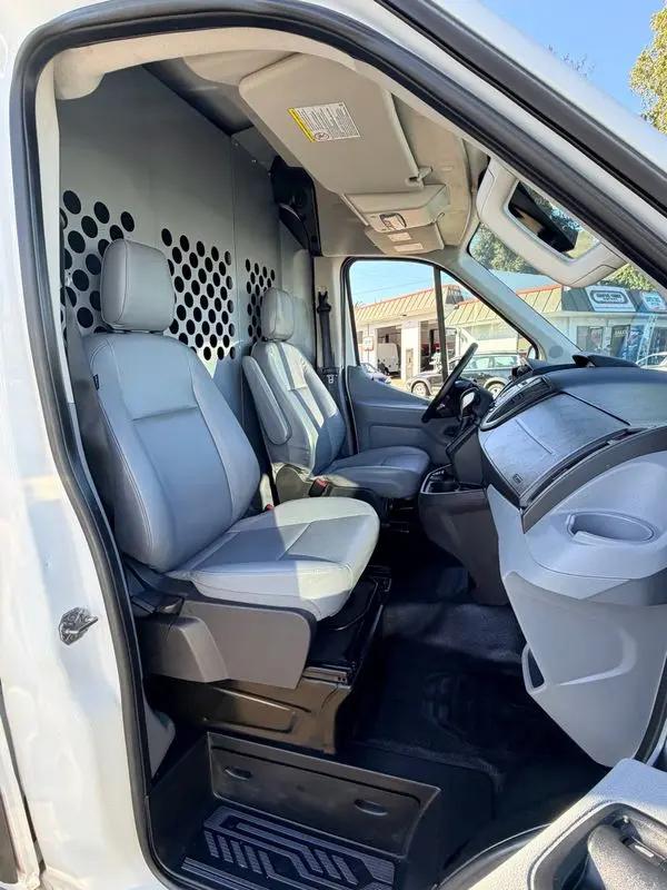 2017 Ford Transit T-150