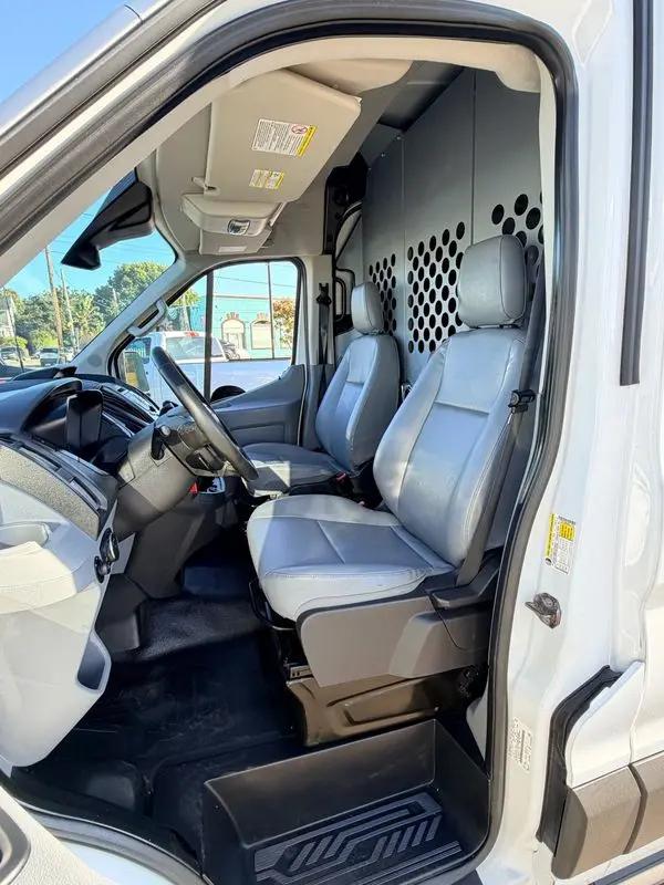 2017 Ford Transit T-150