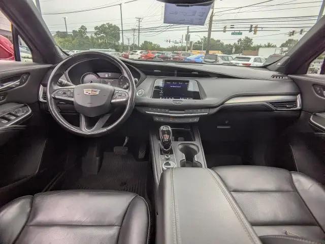 2021 Cadillac XT4 AWD Premium Luxury