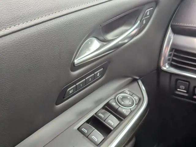 2021 Cadillac XT4 AWD Premium Luxury