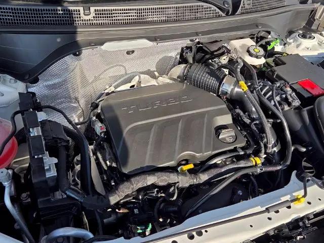 2026 Buick NV Sport Touring FWD