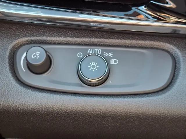 2026 Buick NV Sport Touring FWD