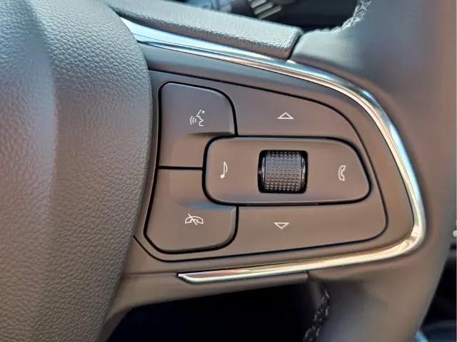 2026 Buick NV Sport Touring FWD