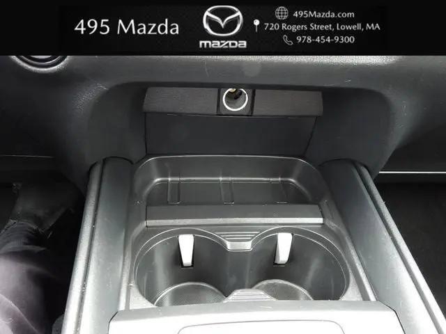 2025 Mazda CX-50 2.5 S Preferred Package