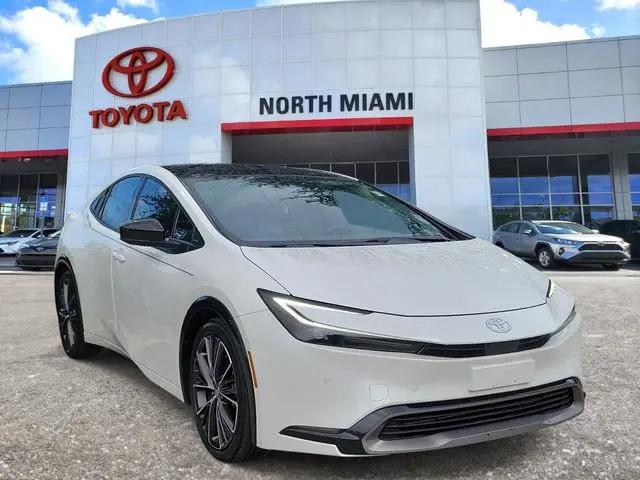 2025 Toyota Prius Limited for sale in Miami, FL