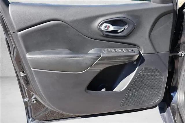 2016 Jeep Cherokee High Altitude
