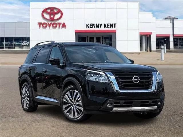 2025 Nissan Pathfinder Platinum 4WD for sale in Evansville, IN