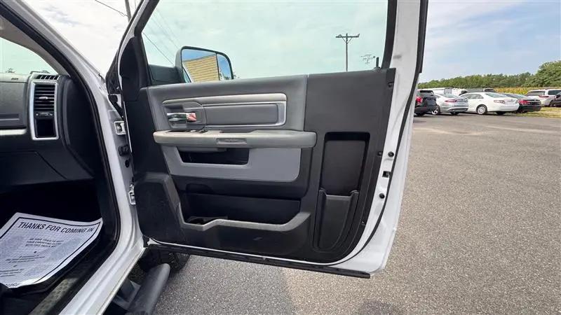 2018 Ram 3500 Tradesman Regular Cab 4x4 8 Box