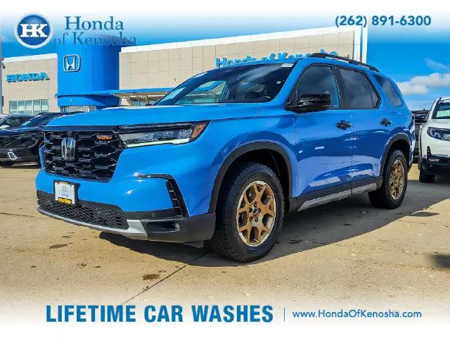 2024 Honda Pilot TrailSport for sale in Bristol, WI