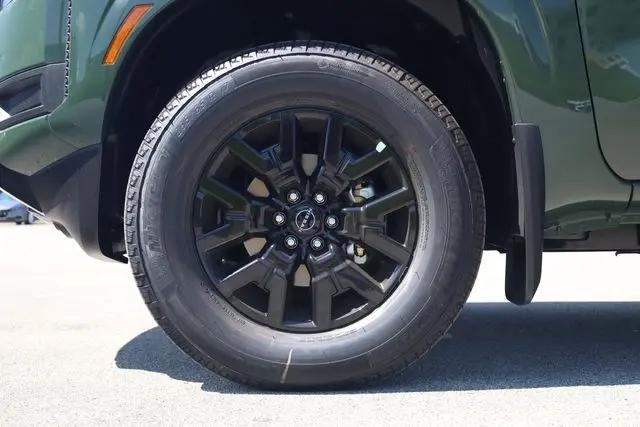 2026 Nissan Frontier Crew Cab Long Bed SV 4x4