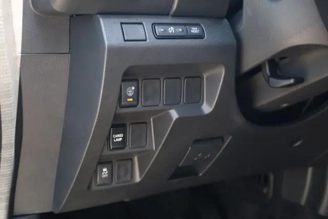 2026 Nissan Frontier Crew Cab Long Bed SV 4x4