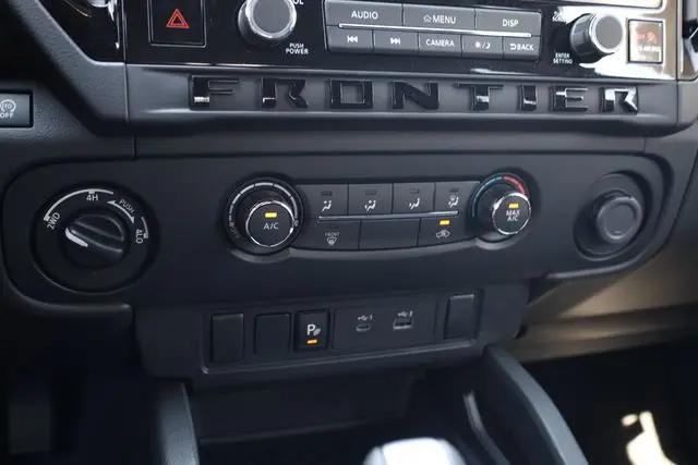 2026 Nissan Frontier Crew Cab Long Bed SV 4x4