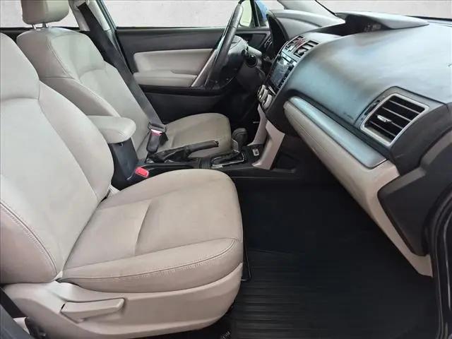 2016 Subaru Forester 2.5i Touring
