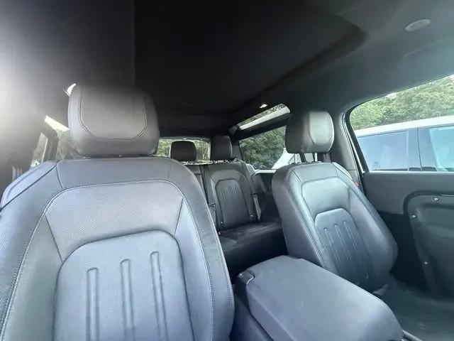 2021 Land Rover Defender 90 X-Dynamic S