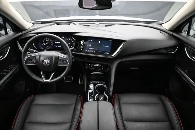 2022 Buick Envision FWD Essence