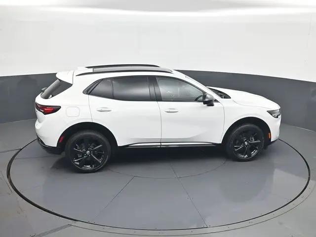 2022 Buick Envision FWD Essence