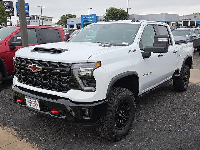 2026 Chevrolet Silverado 2500HD Crew Cab, Standard Bed, XR2, 4WD for sale in Lubbock, TX