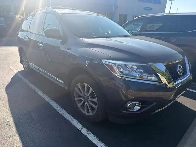 2014 Nissan Pathfinder SL for sale near Cincinnati, OH
