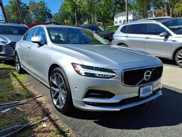2018 Volvo S90 T5 Momentum
