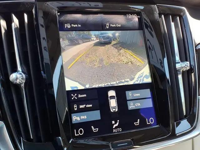 2018 Volvo S90 T5 Momentum