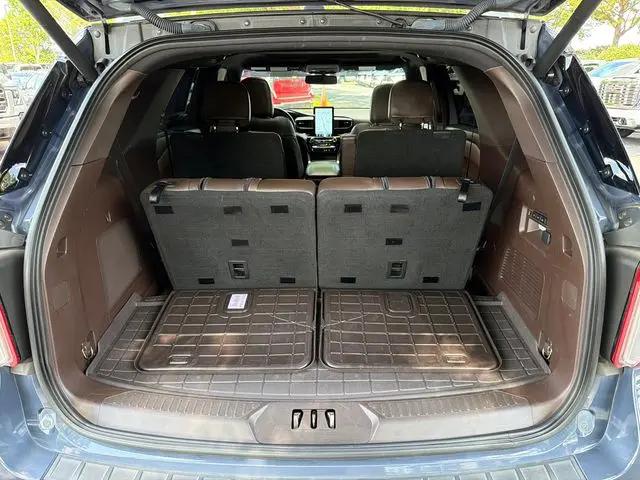 2021 Ford Explorer King Ranch