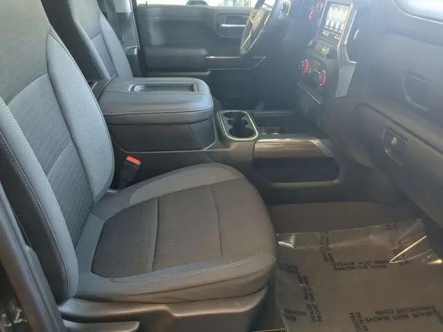 2022 Chevrolet Silverado 1500 4WD Crew Cab Short Bed LT Trail Boss