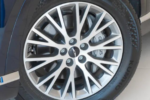 2025 Genesis GV80 2.5T Standard AWD