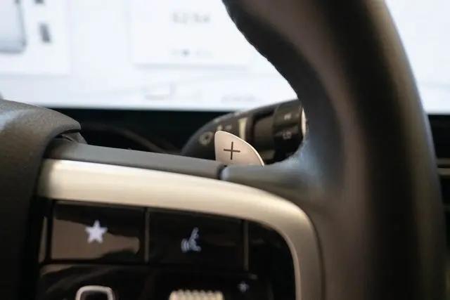 2025 Genesis GV80 2.5T Standard AWD