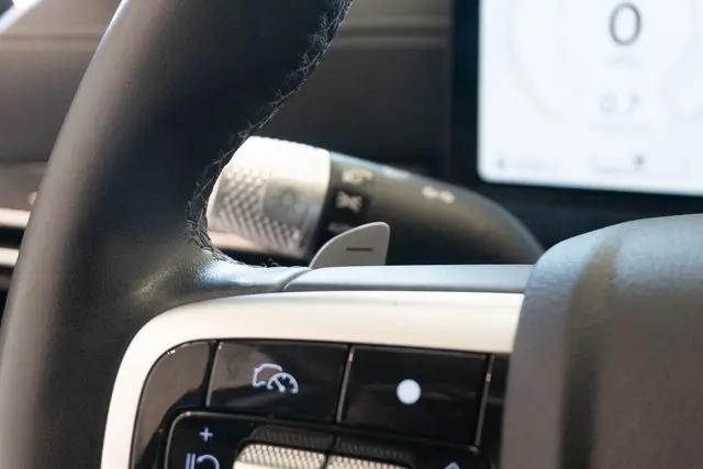 2025 Genesis GV80 2.5T Standard AWD