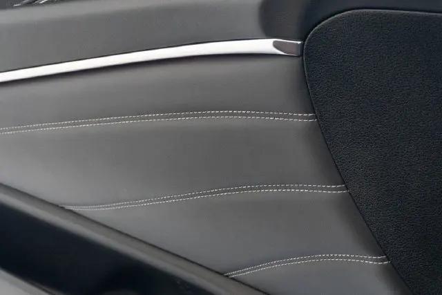 2025 Genesis GV80 2.5T Standard AWD