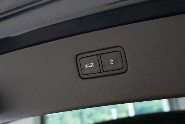 2025 Genesis GV80 2.5T Standard AWD